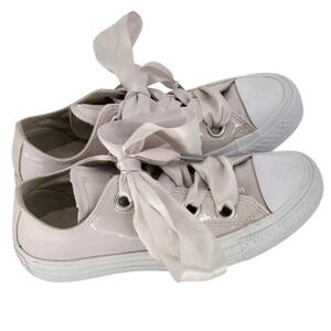 Converse Chuck Taylor All Star low top sneakers soft pink patent finish Size 5